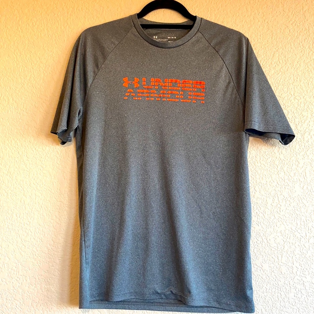 Under Armour gray and orange loose heat gear top